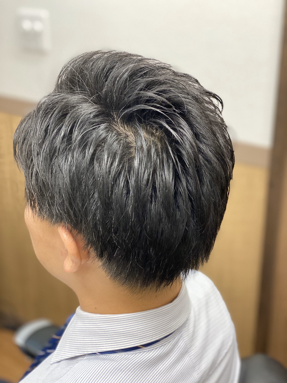 汗で後頭部がかゆくなってしまう方にオススメのヘアースタイル